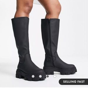 NWT - ASOS Black knee high wide fit platform boots - size 8